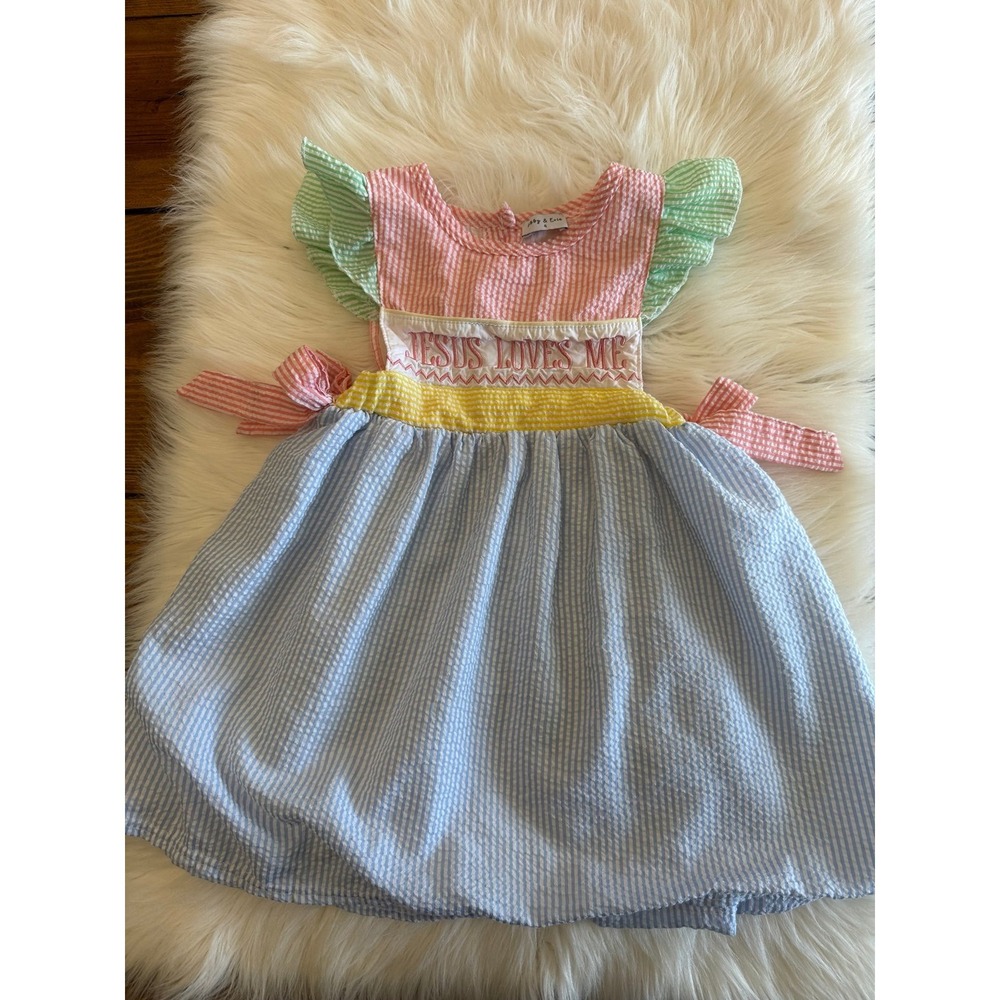 Jesus Loves Me color block seersucker‎ dress size 4 EUC